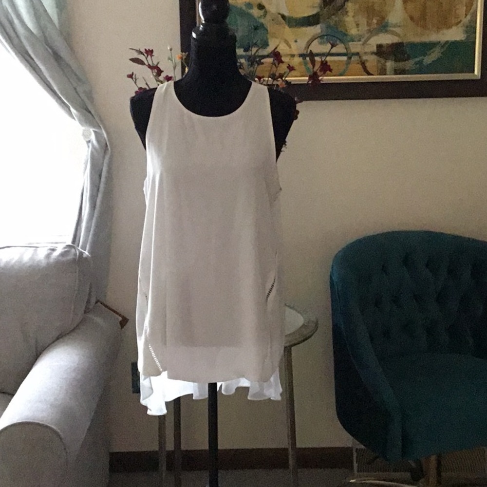 Euc flowy white blouse